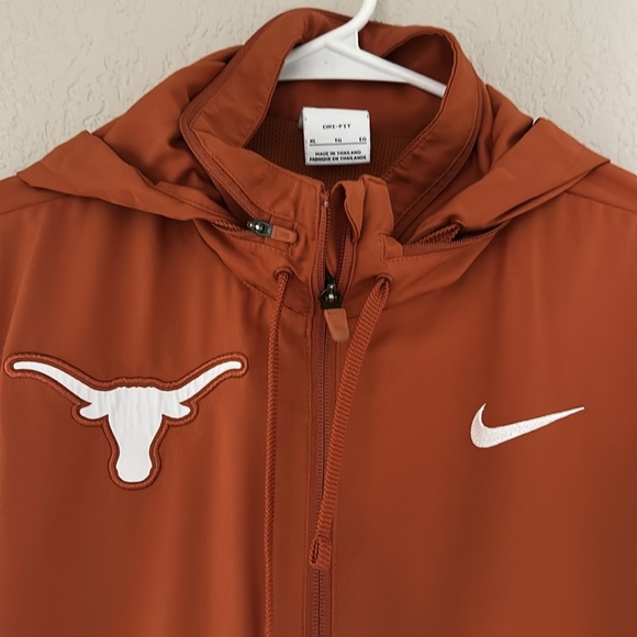 Texas Longhorn Dri-Fit Jacket - Picture 2 of 4